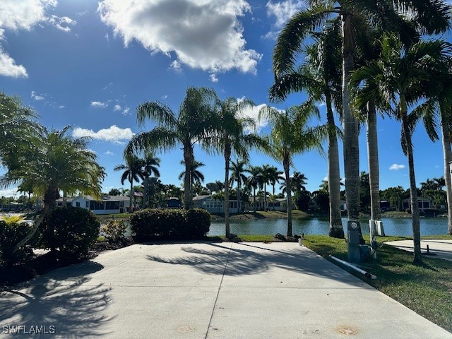 1233 Diamond Lake Circle Naples FL 34114 225084350 image3