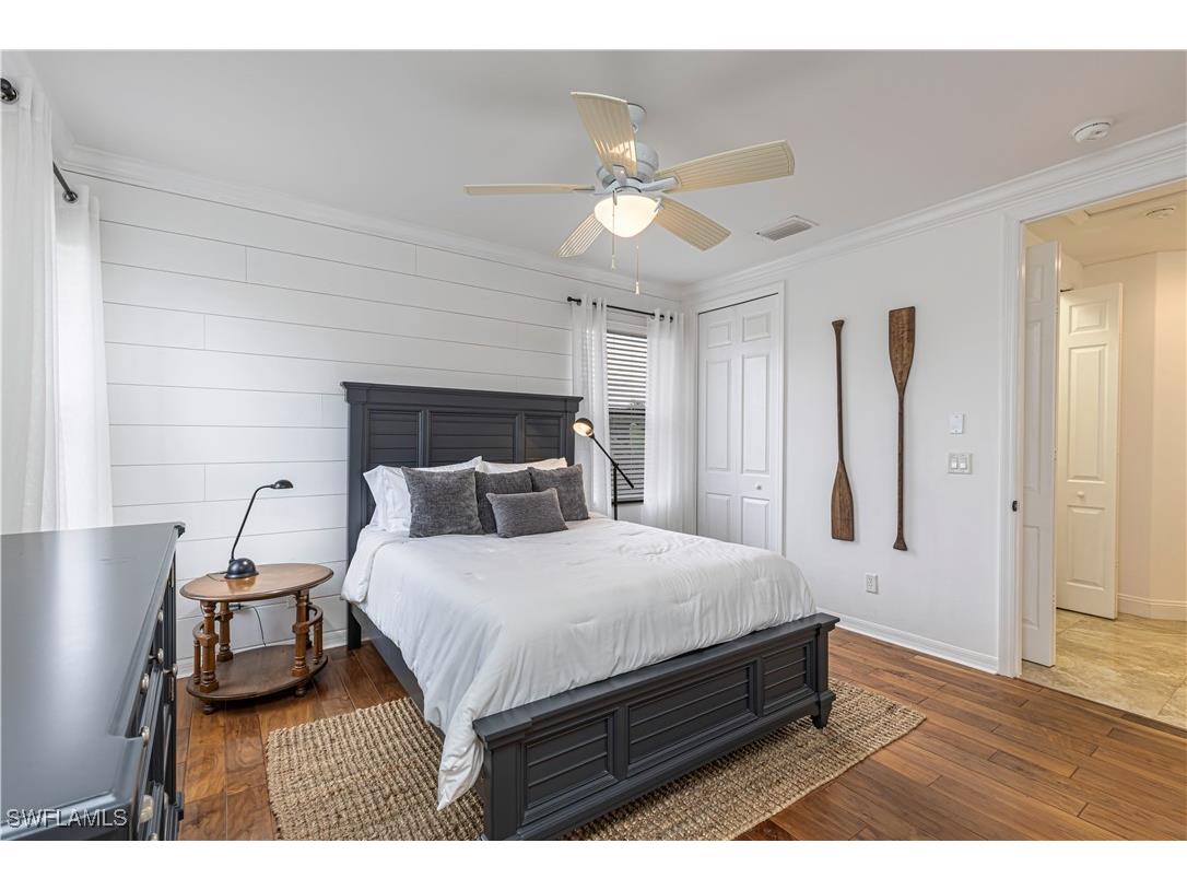 1233 Kendari Terrace Naples FL 34113 225079507 image9