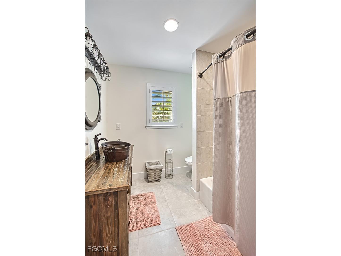 1233 Middle Gulf Drive Sanibel FL 33957 2025026420 image30