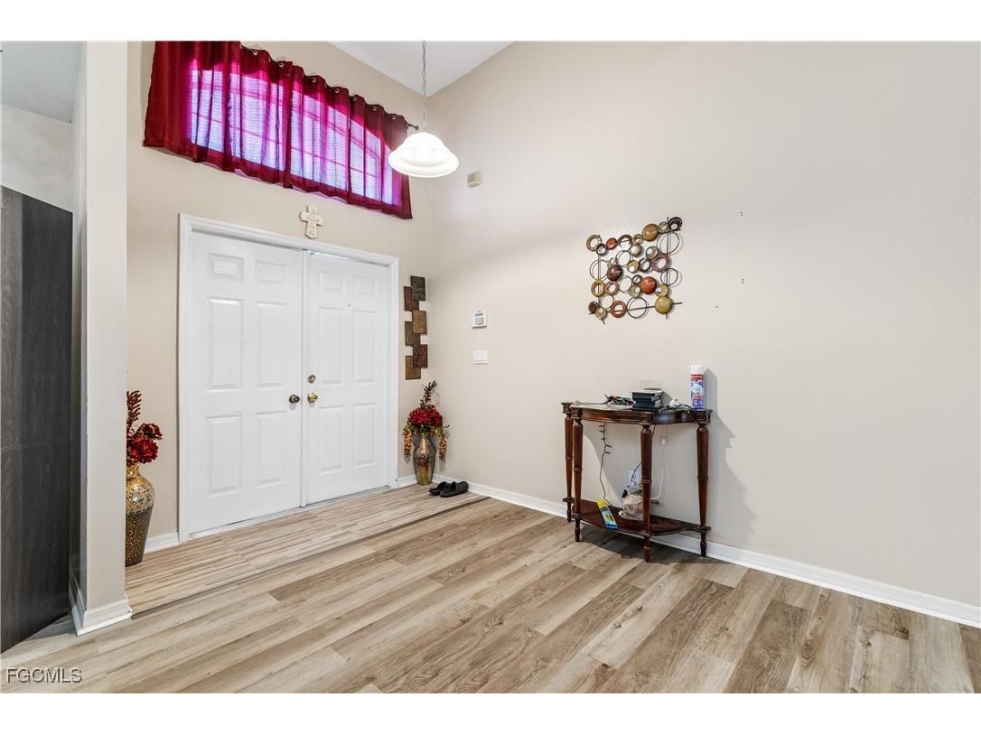 1233 SE 23rd Avenue Cape Coral FL 33990 2025010562 image14