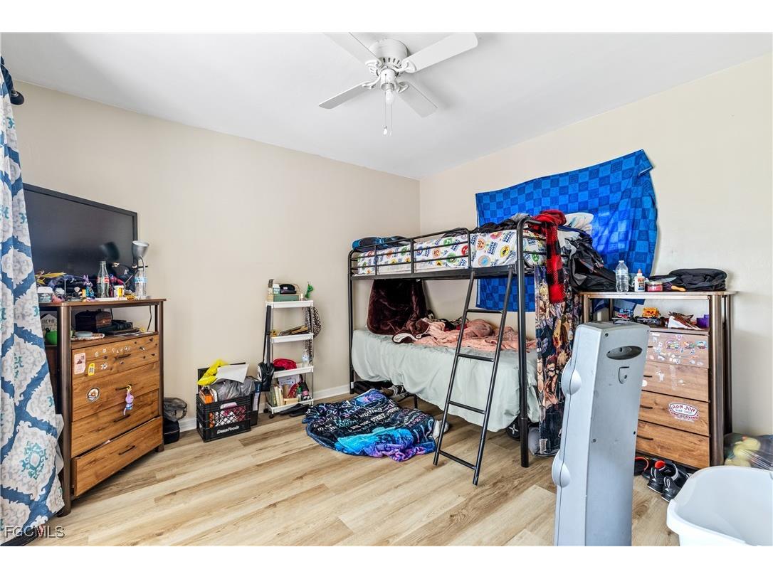 1233 SE 23rd Avenue Cape Coral FL 33990 2025010562 image15