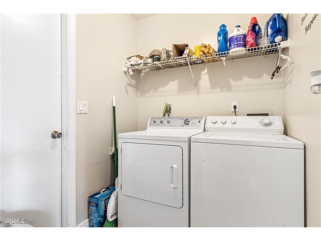 1233 SE 23rd Avenue Cape Coral FL 33990 2025010562 image28