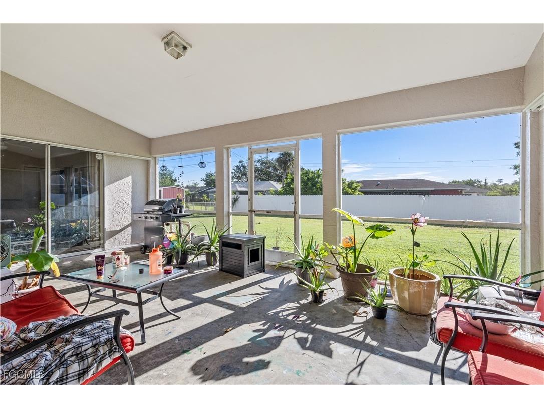 1233 SE 23rd Avenue Cape Coral FL 33990 2025010562 image35
