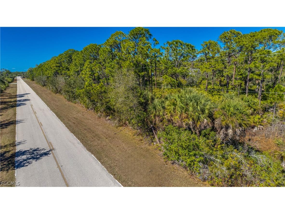12332 Eisenhower Drive Port Charlotte FL 33953 2025016263 image2