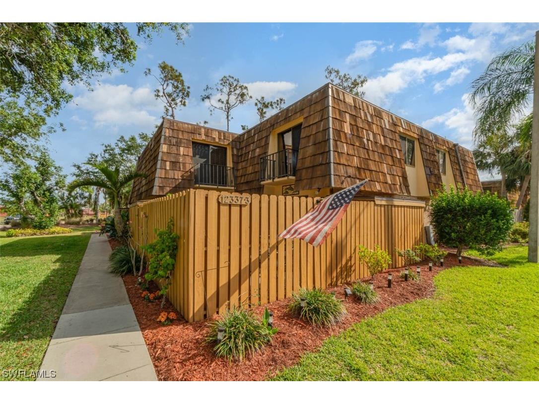 12337 Woodrose Court #3 Fort Myers FL 33907 223033892 image1