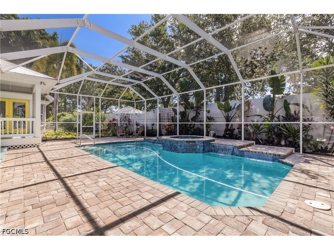 12341 Mcgregor Palms Drive Fort Myers FL 33908 2026017090 image3