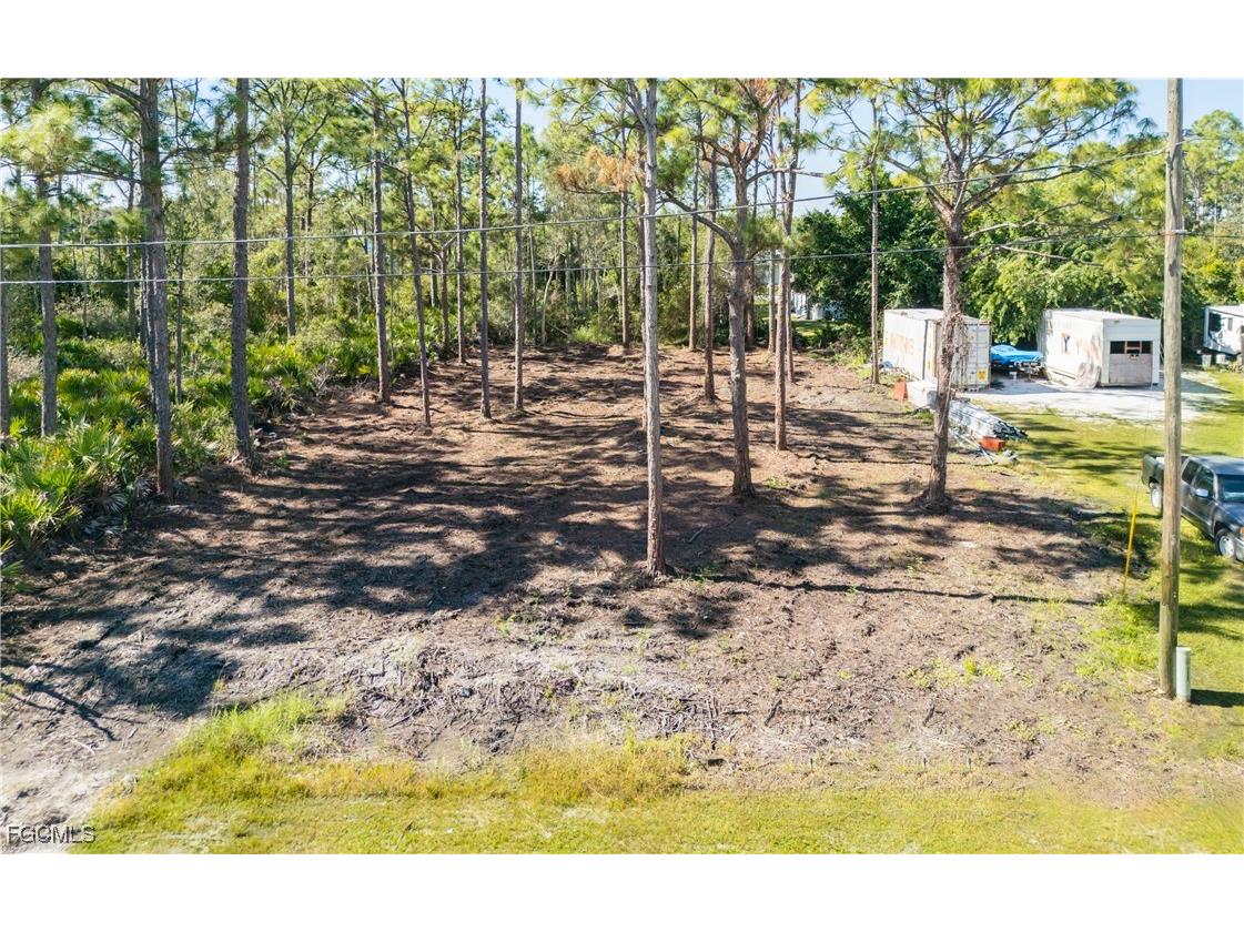 12345 Pavillion Court Punta Gorda FL 33955 2025019448 image1