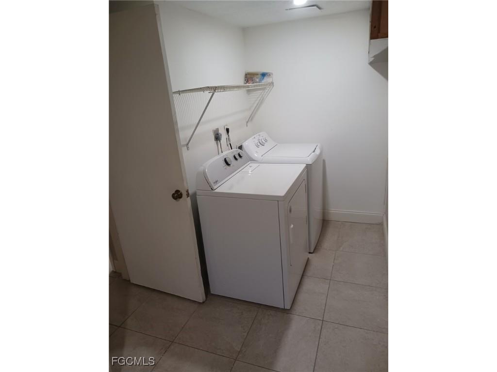 12345 Woodrose Court #2 Fort Myers FL 33907 2025006961 image18