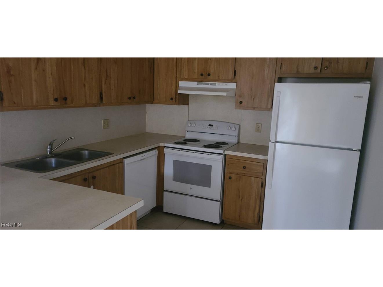 12345 Woodrose Court #2 Fort Myers FL 33907 2025006961 image4