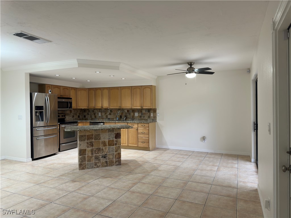 12345 Woodrose Court #4 Fort Myers FL 33907 224045628 image1