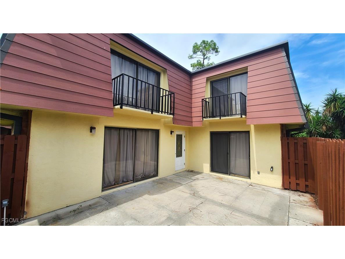 12348 Woodrose Court #1 Fort Myers FL 33907 2025009936 image2