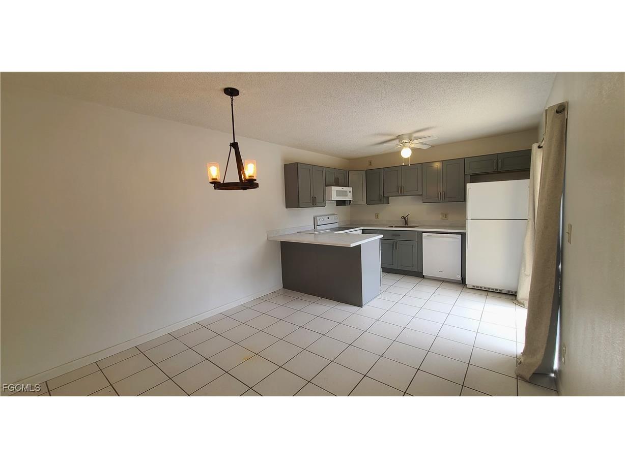 12348 Woodrose Court #1 Fort Myers FL 33907 2025009936 image5