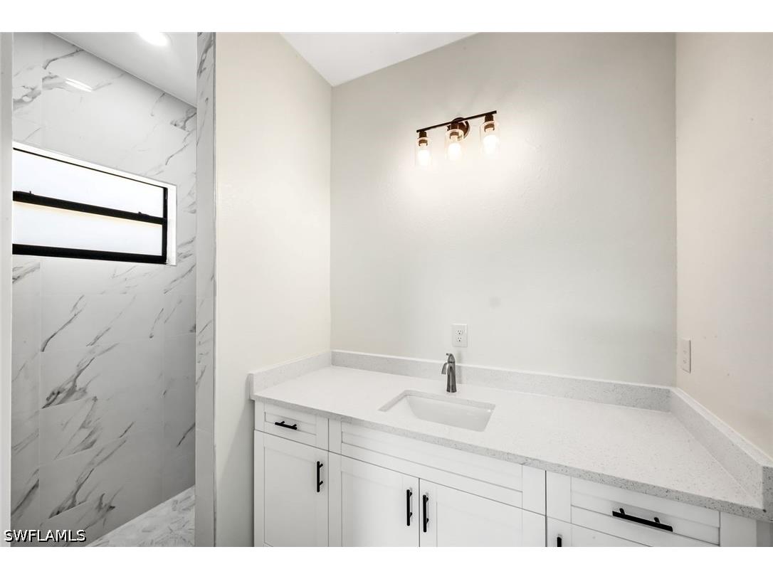 1235/1237 Hillcrest Street E Lehigh Acres FL 33974 226012720 image13