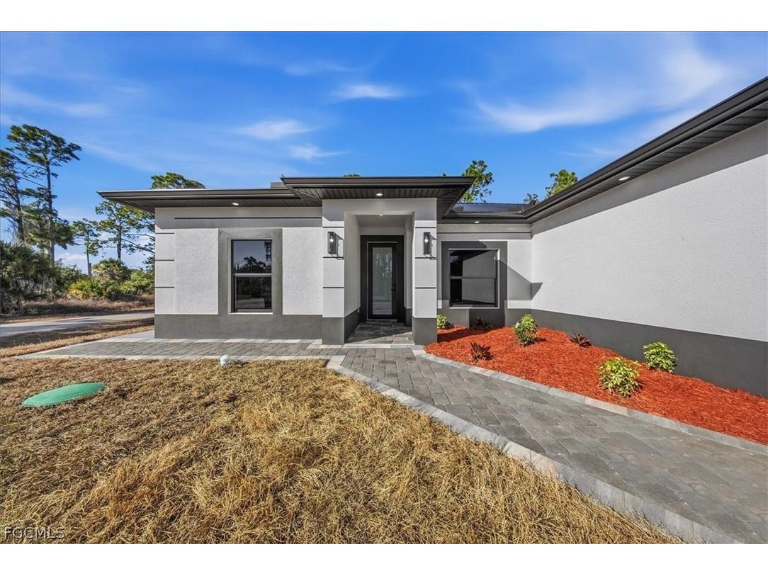 1235 Count St E Street E Lehigh Acres FL 33974 2026006131 image2