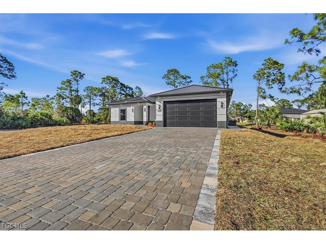 1235 Count St E Street E Lehigh Acres FL 33974 2026006131 image3