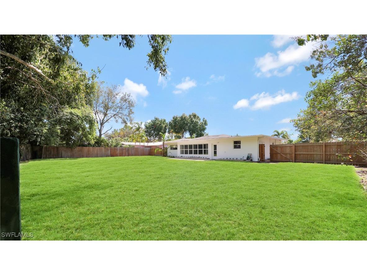  Naples FL 34103 225078213 image13