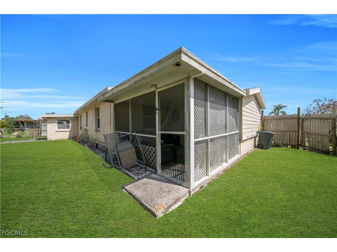 1235 Joerin Avenue North Fort Myers FL 33903 2026012134 image21