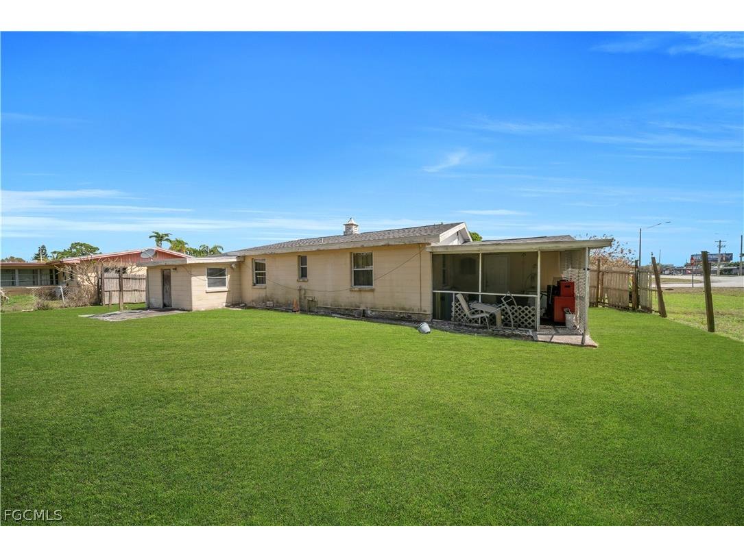 1235 Joerin Avenue North Fort Myers FL 33903 2026012134 image23