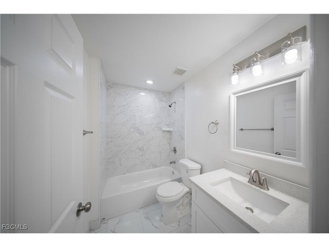 1235 NW 33rd Place Cape Coral FL 33993 2025023846 image15