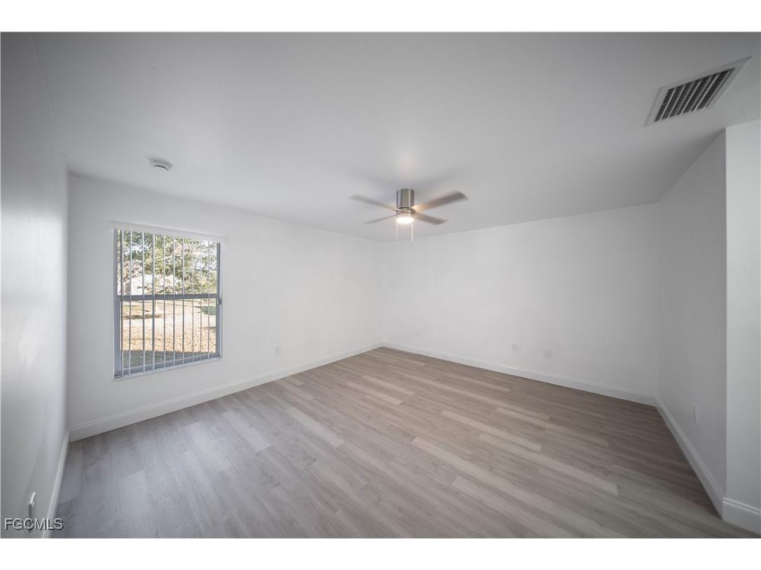 1235 NW 33rd Place Cape Coral FL 33993 2025023846 image9