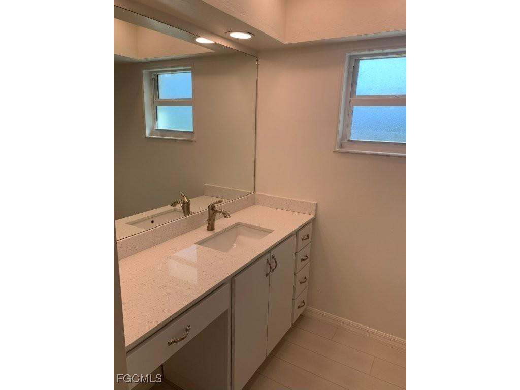 1235 Par View Drive Sanibel FL 33957 2025010248 image16