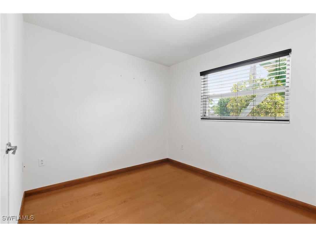 1235 Rordon Avenue Naples FL 34103 225079812 image19