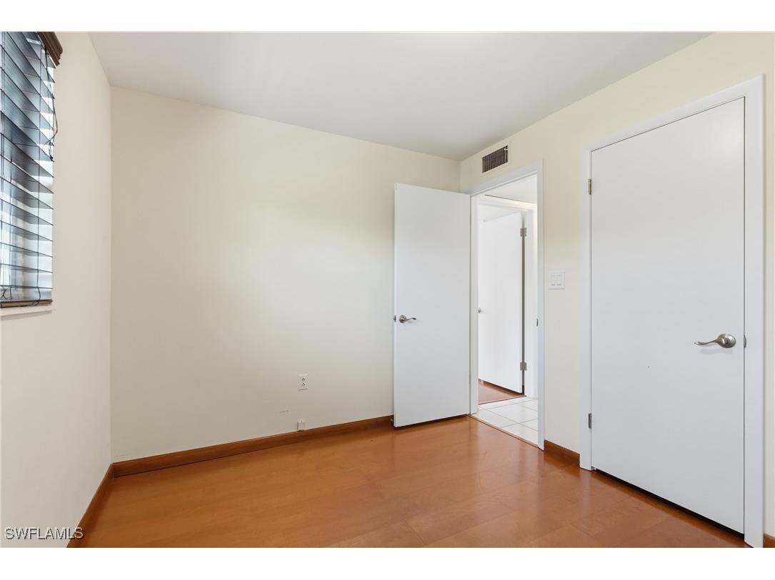 1235 Rordon Avenue Naples FL 34103 225079812 image22