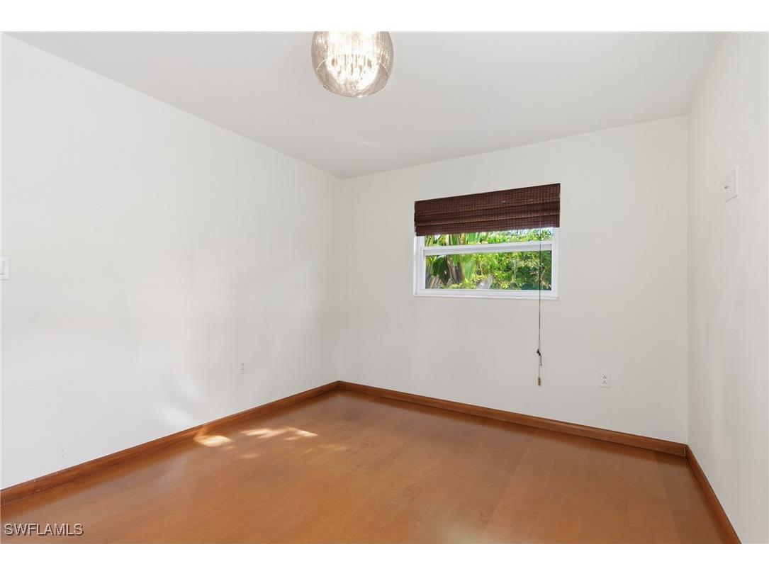 1235 Rordon Avenue Naples FL 34103 225079812 image27