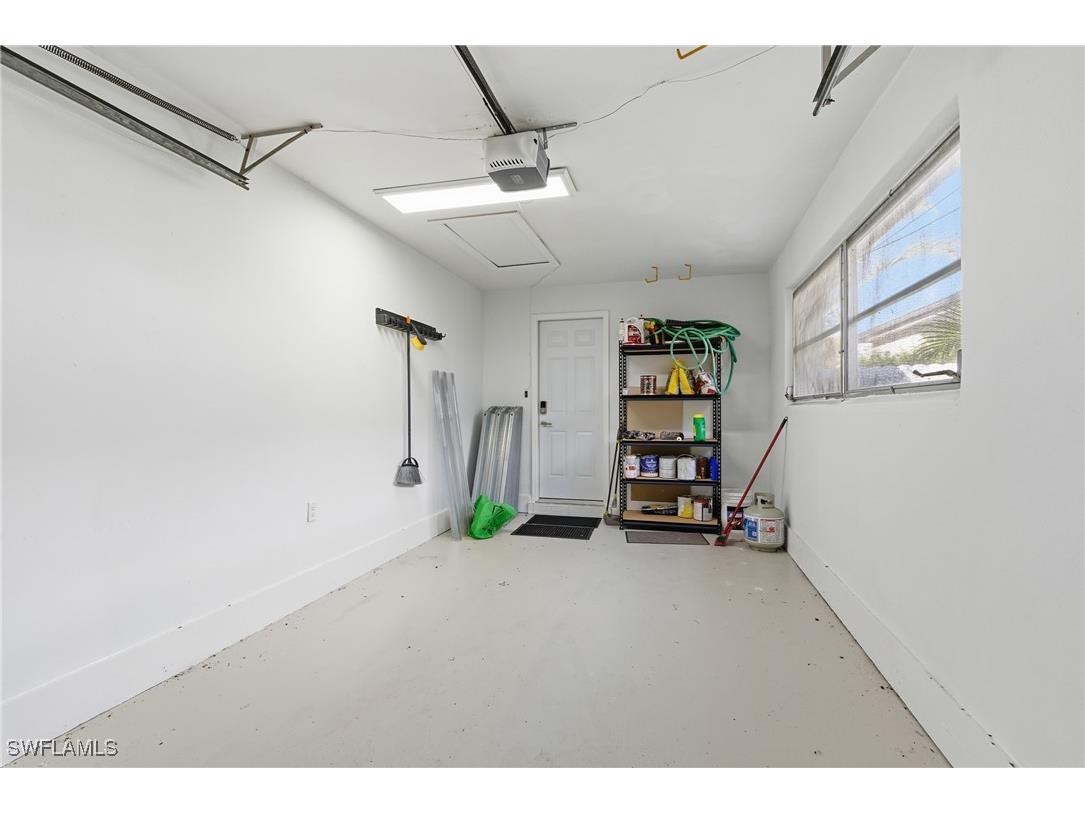 1235 Rordon Avenue Naples FL 34103 225079812 image36