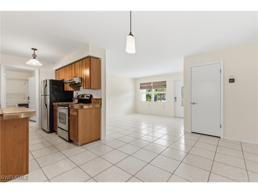 1235 Rordon Avenue Naples FL 34103 225079812 image7