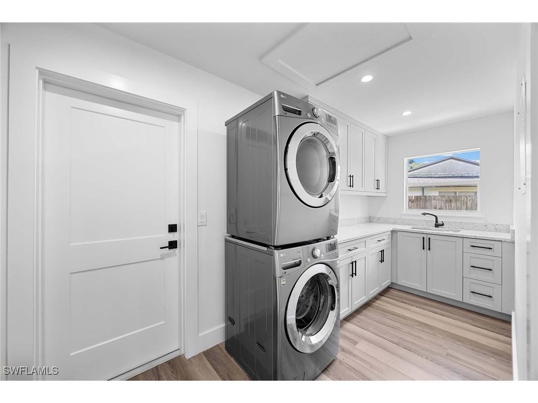 1235 Woodridge Avenue Naples FL 34103 225074574 image22