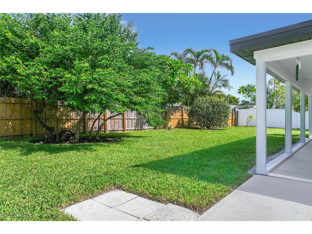 1235 Woodridge Avenue Naples FL 34103 225074574 image29