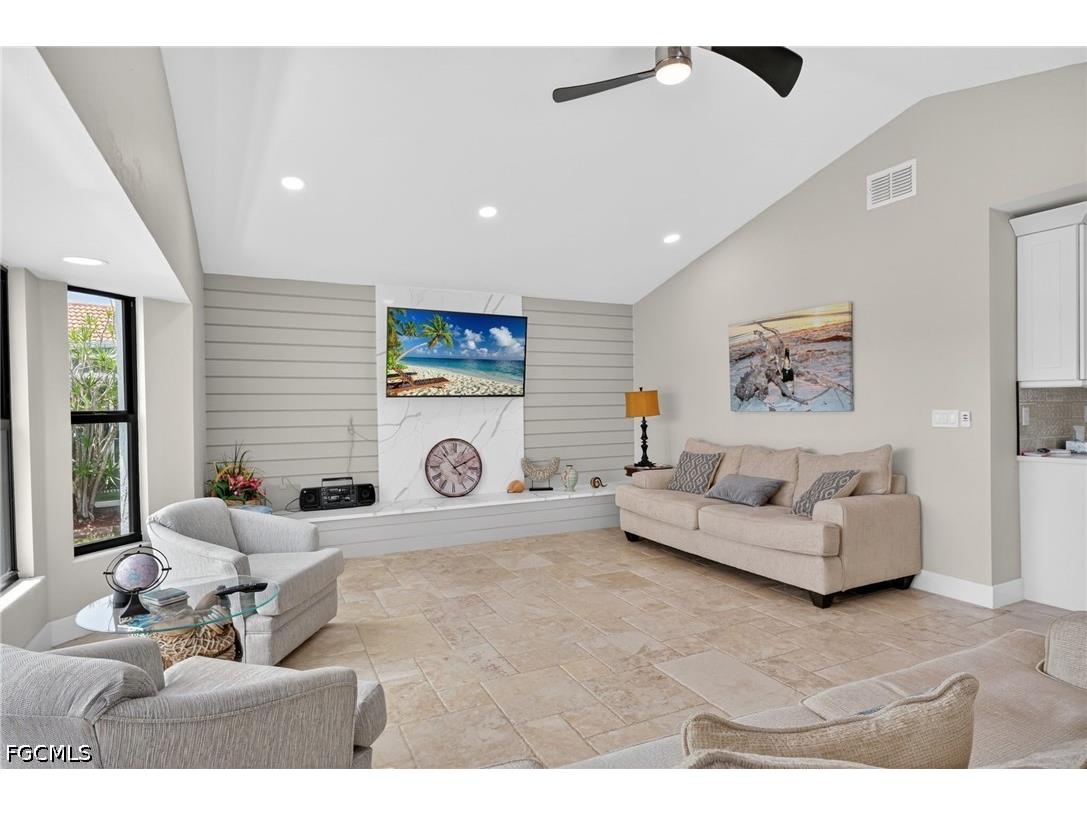 12351 Kelly Sands Way Fort Myers FL 33908 2026018197 image19