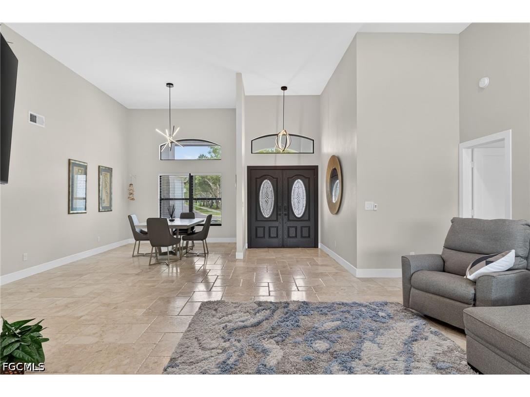 12351 Kelly Sands Way Fort Myers FL 33908 2026018197 image6