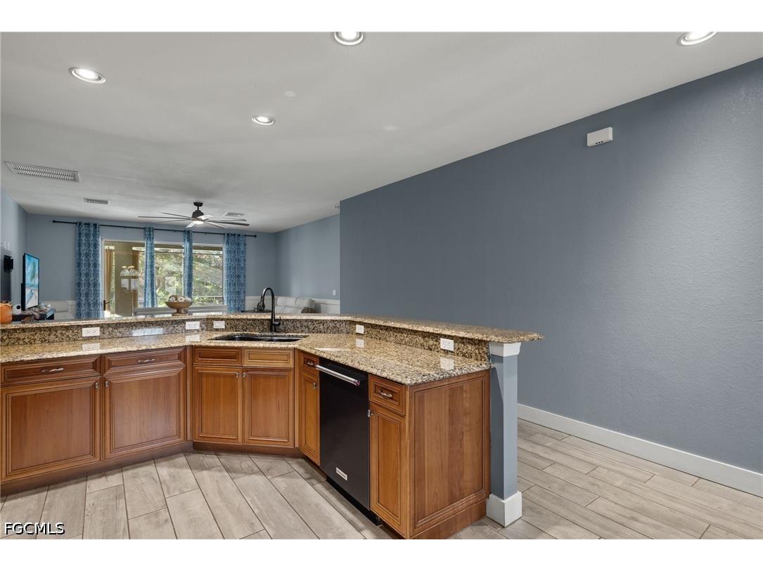 12353 Crooked Creek Lane Fort Myers FL 33913 2026018278 image8