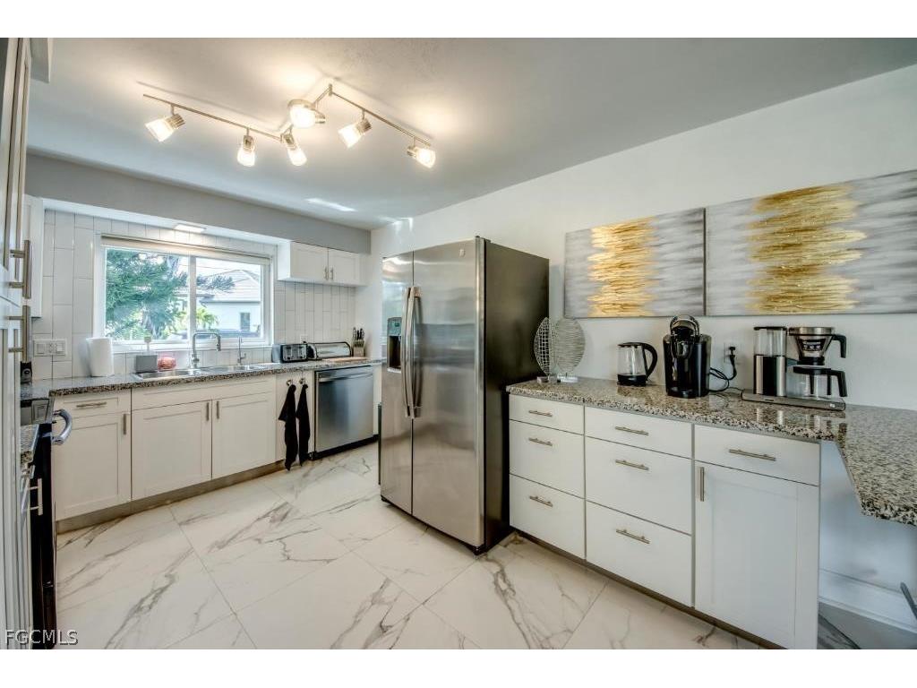 1236 El Dorado Parkway E Cape Coral FL 33904 2026010073 image11