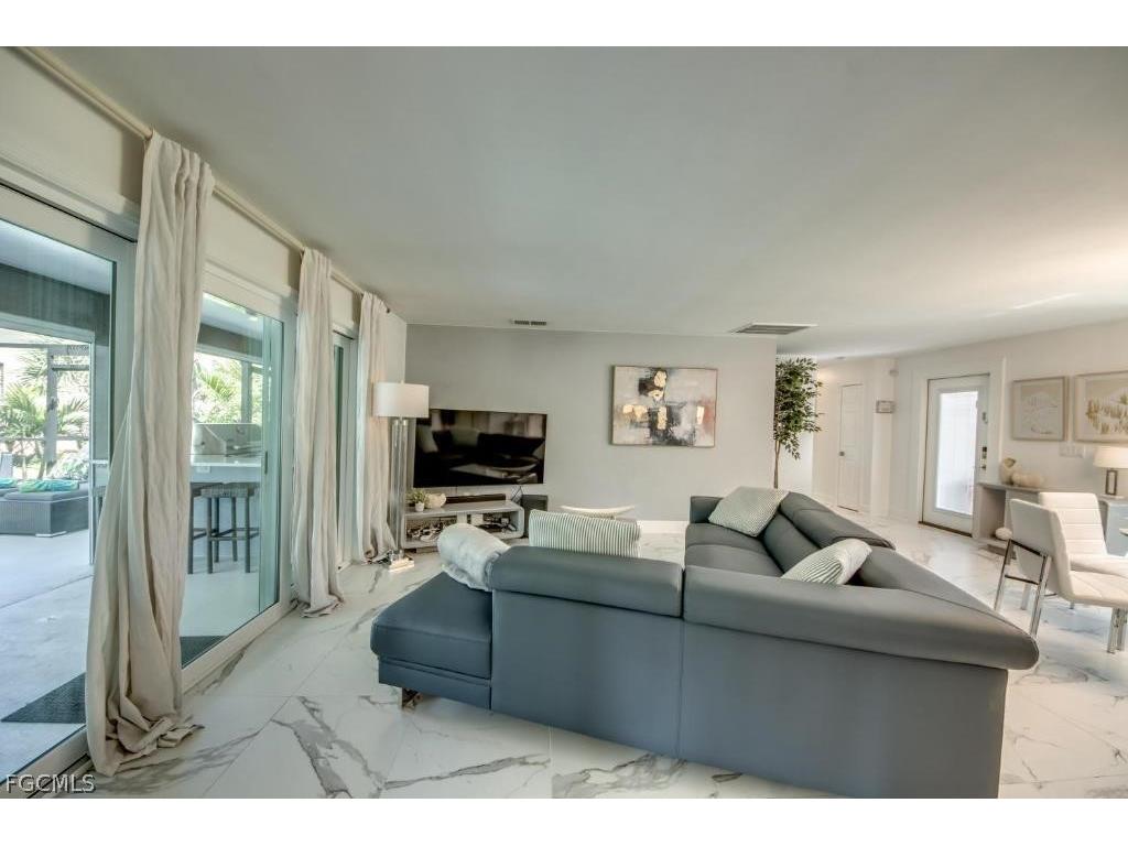 1236 El Dorado Parkway E Cape Coral FL 33904 2026010073 image17