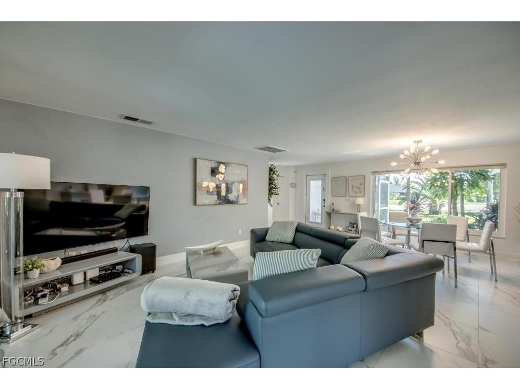 1236 El Dorado Parkway E Cape Coral FL 33904 2026010073 image18