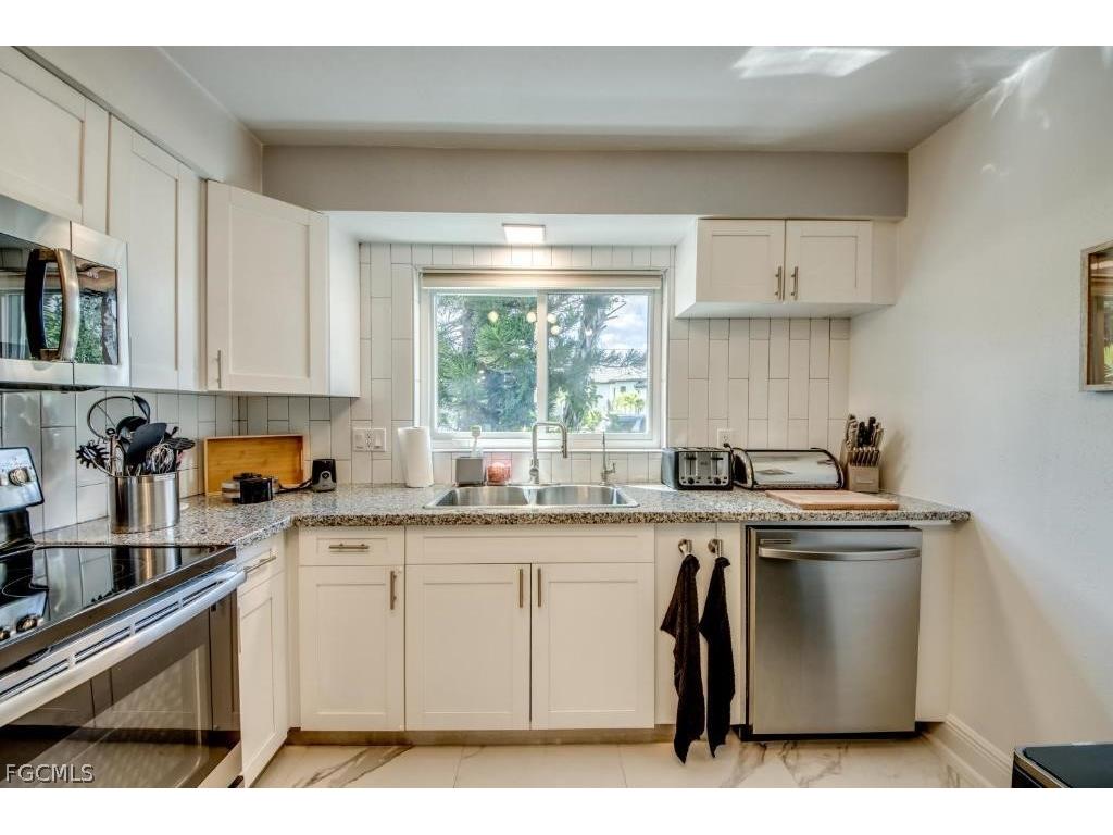 1236 El Dorado Parkway E Cape Coral FL 33904 2026010073 image28
