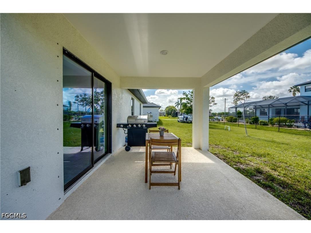 1236 NW 18th Terrace Cape Coral FL 33993 2026027962 image40