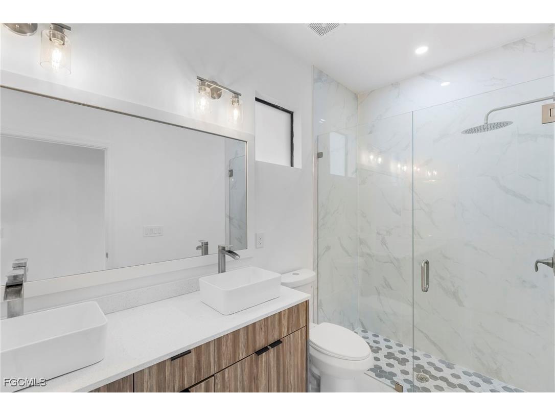 1236 NW 25th Place Cape Coral FL 33993 2026005944 image16