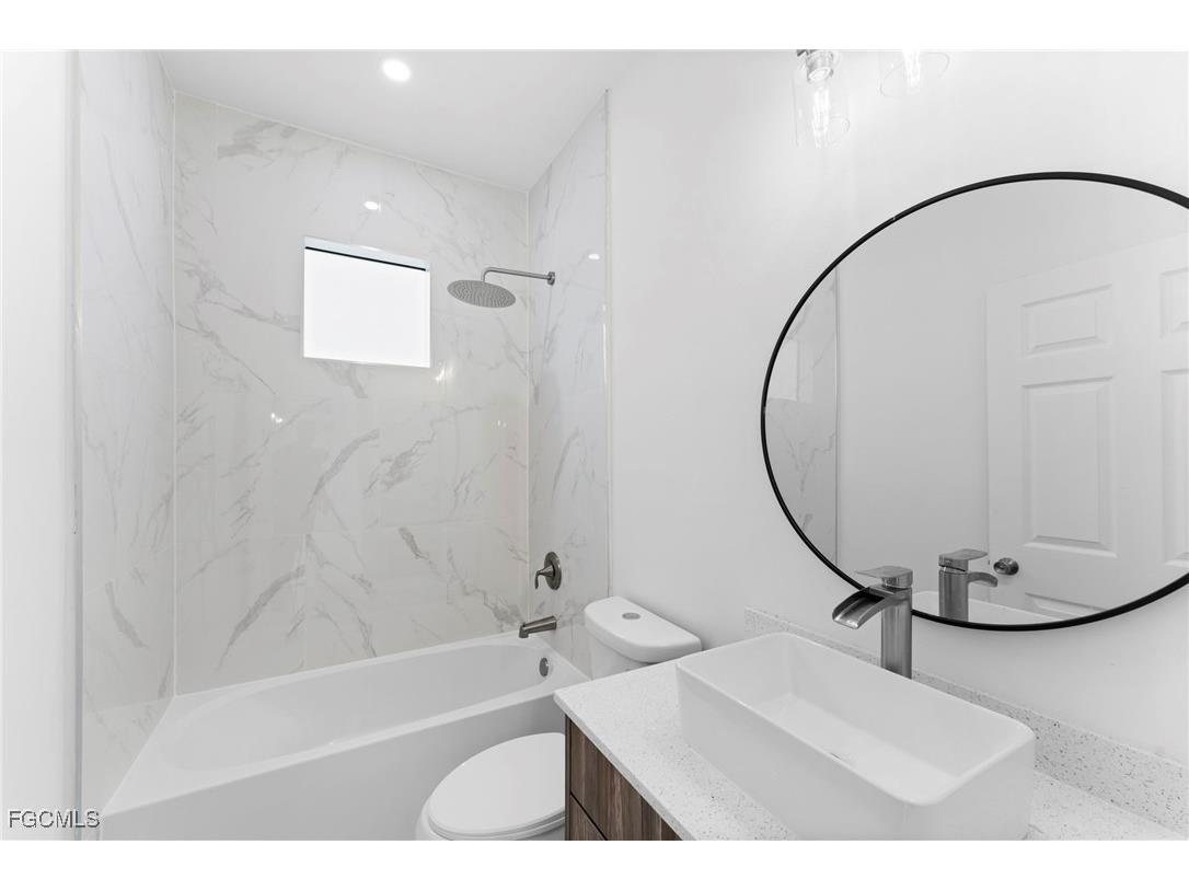 1236 NW 25th Place Cape Coral FL 33993 2026005944 image19