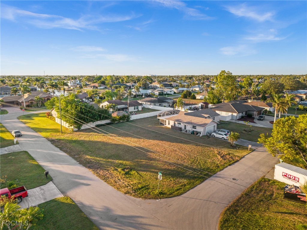 1236 SE 21st Place Cape Coral FL 33990 2025025669 image5