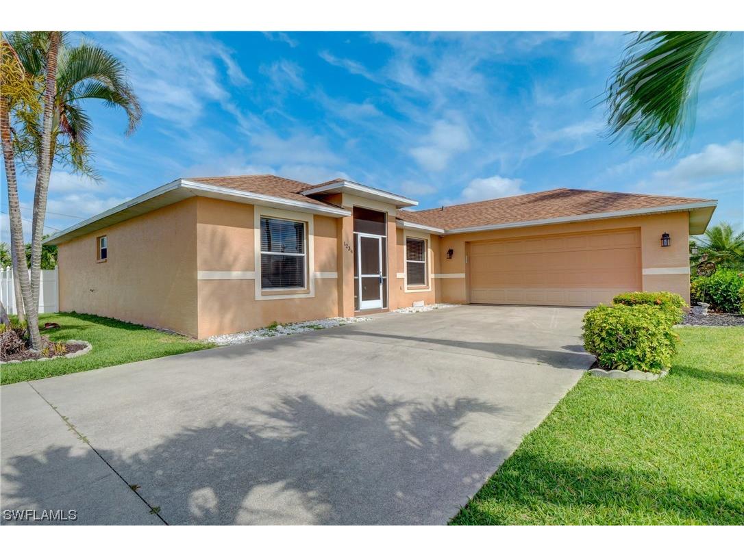 1236 SE 22nd Place Cape Coral FL 33990 223036399 image1
