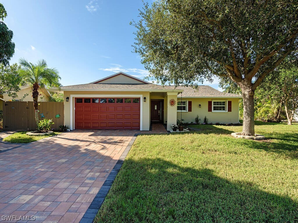 1236 Westlake Boulevard Naples FL 34103 223081170 image1