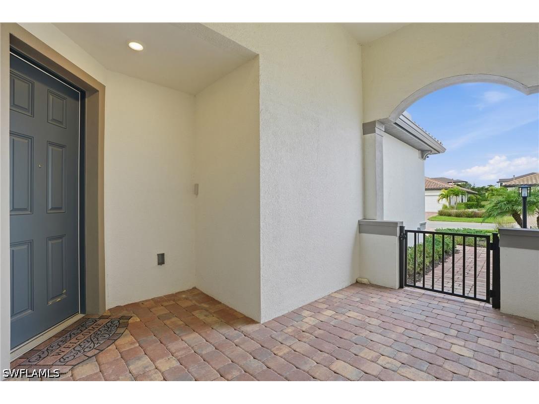 12361 Canal Grande Drive Fort Myers FL 33913 226013045 image4