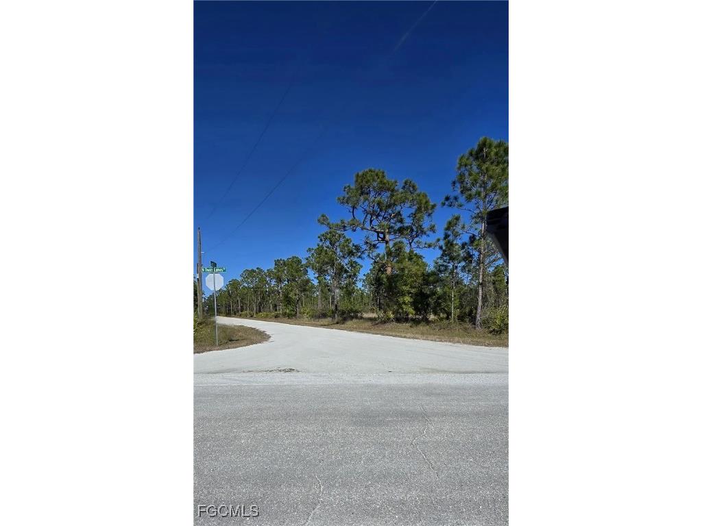 12364 Los Olas Drive Punta Gorda FL 33955 2025012201 image4