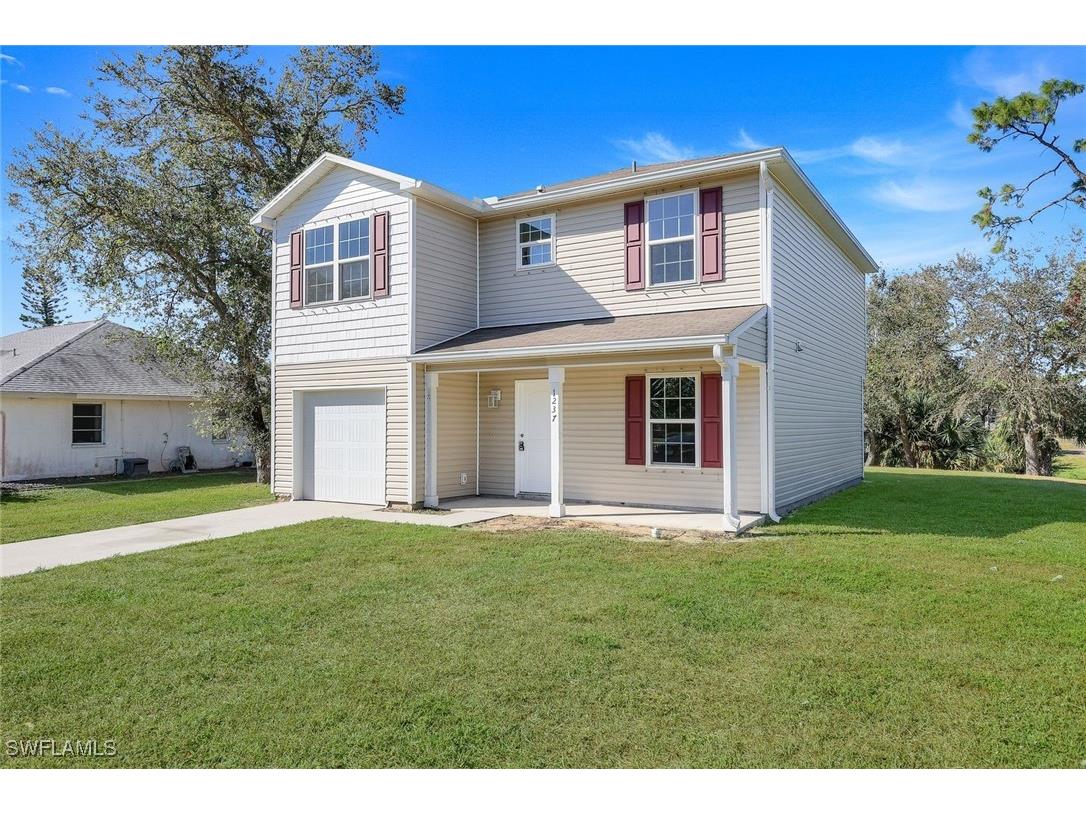 1237 Harbor Boulevard Port Charlotte FL 33952 224093316 image1