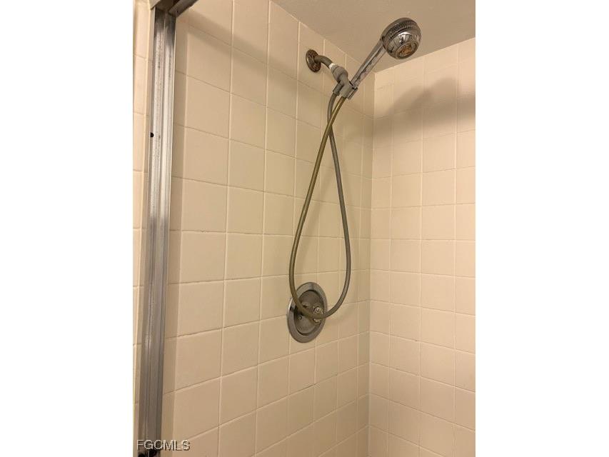 1237 Myerlee Country Club Boulevard Fort Myers FL 33919 2025014047 image15