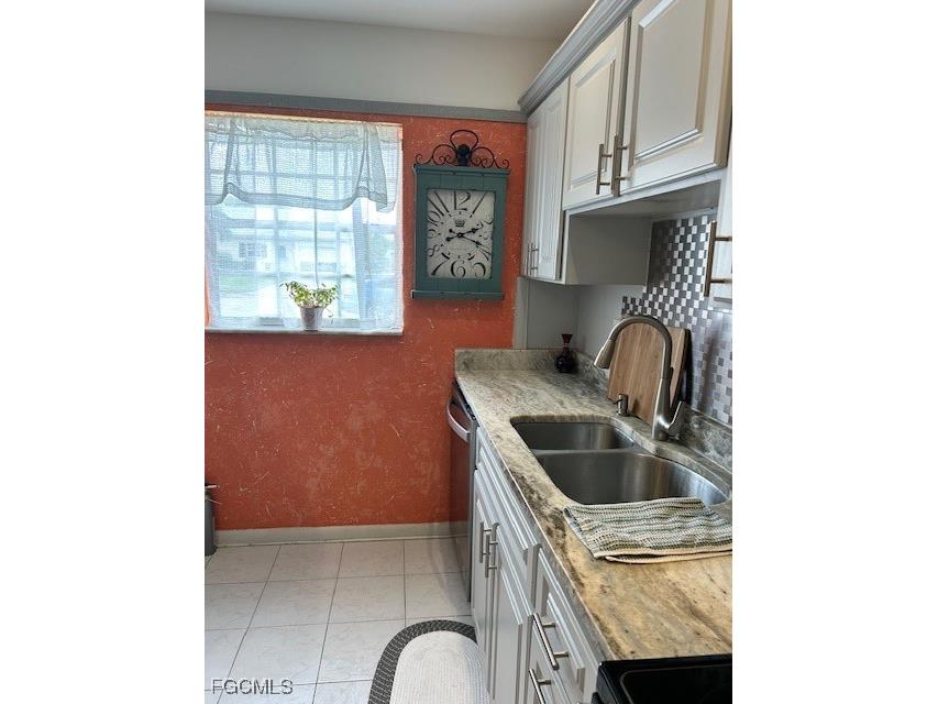 1237 Myerlee Country Club Boulevard Fort Myers FL 33919 2025014047 image7